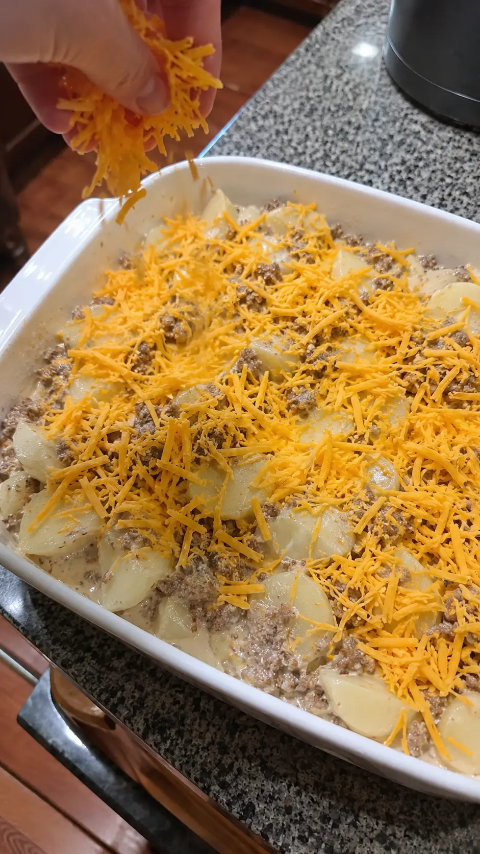 5 Ingredient Ground Beef Casserole With Potatoes